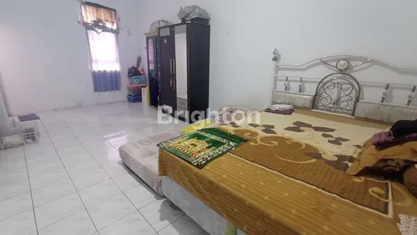 image RUMAH 3 LANTAI PADEMANGAN (2)