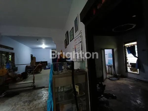 image RUMAH DALAM KOTA LUMAJANG (4)