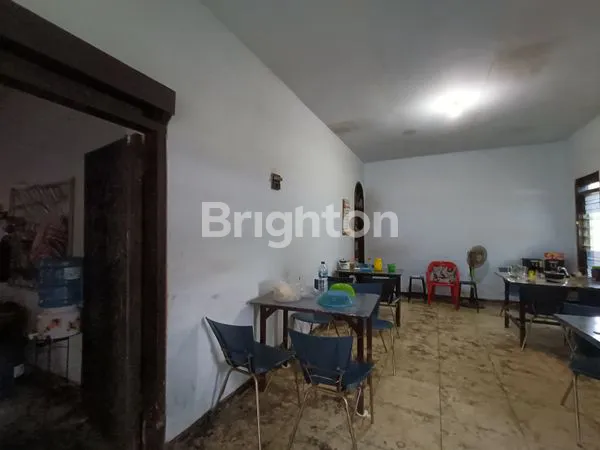 image RUMAH DALAM KOTA LUMAJANG (3)