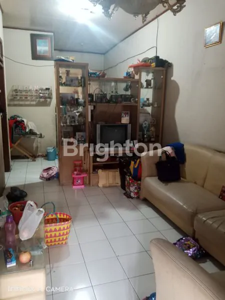 image RUMAH DALAM KOMPLEK (1)