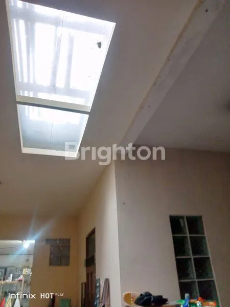 image RUMAH DALAM KOMPLEK (3)