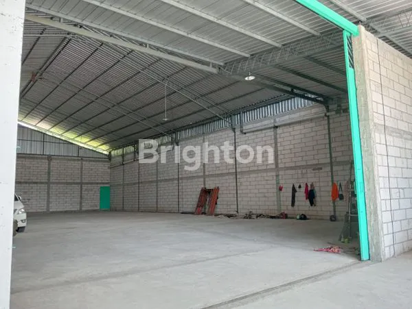 image GUDANG BARU  STRATEGIS SIAP PAKAI SEMARANG BARAT (1)