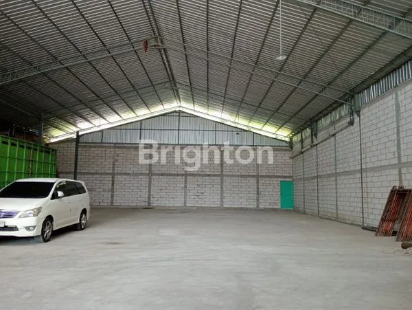 image GUDANG BARU  STRATEGIS SIAP PAKAI SEMARANG BARAT (2)