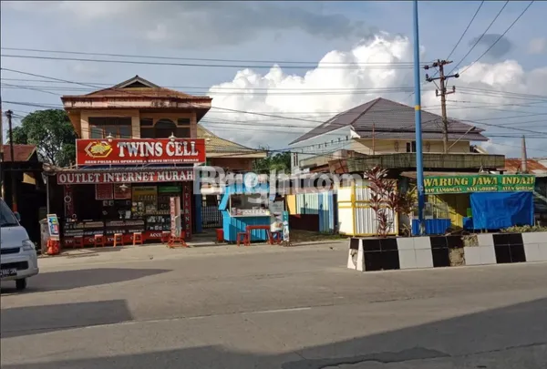 image JUAL RUMAH DI JL. KADRIE OENING (4)