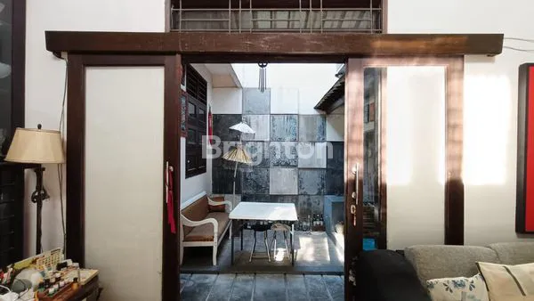 image RUMAH TENGAH KOTA SURABAYA DEKAT TUNJUNGAN PLAZA DELTA PLAZA KAMPUS UNAIR KERTAJAYA GUBENG PEMUDA  (7)