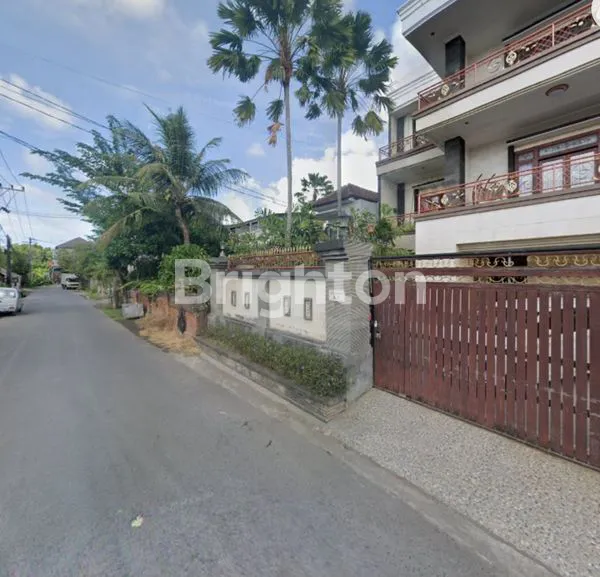 image VILLA DI JIMBARAN DENGAN TEMA PEWAYANGAN (5)