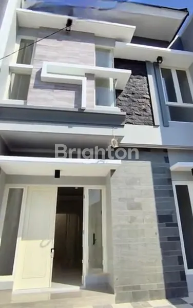 image RUMAH MINIMALIS GRESS 2LT TENGAH KOTA (2)