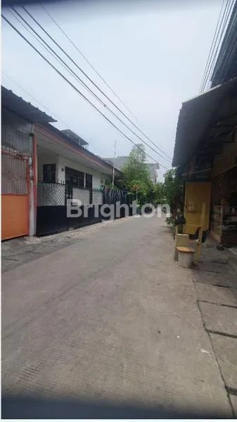 image RUMAH BANGUNAN BEKAS HITUNG TANAH TELUK GONG JAKARTA UTARA  (4)