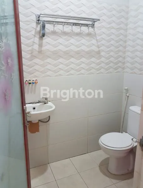 image RUMAH SIAP HUNI DI KOMPLEK J CITY - KARYA WISATA - MEDAN JOHOR (7)