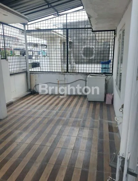 image RUMAH SIAP HUNI DI KOMPLEK J CITY - KARYA WISATA - MEDAN JOHOR (8)