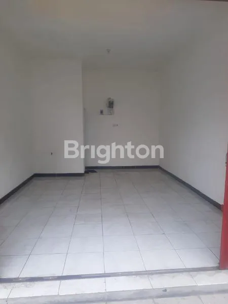 image RUKO STRATEGIS JALAN RAYA WIYUNG (2)