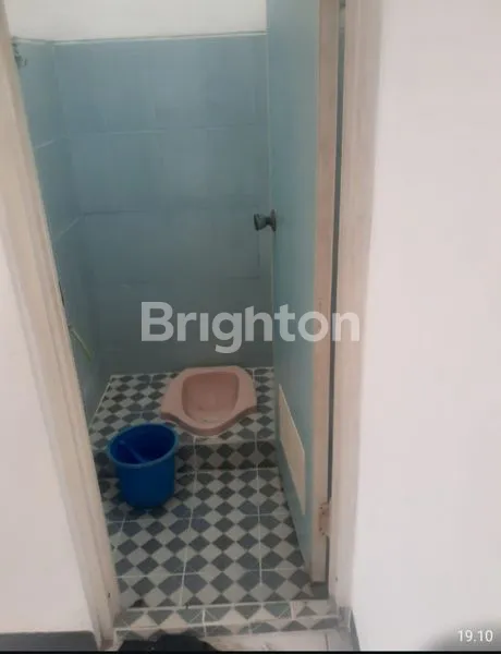 image RUKO STRATEGIS JALAN WIYUNG (4)