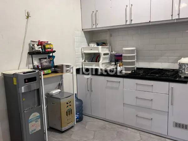 image RUMAH CANTIK RAPI SERPONG LAGOON (4)