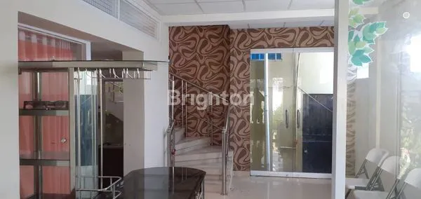 image SEWA RUMAH 5BR MOH YAMIN DENGAN LOKASI YANG STRATEGIS (2)