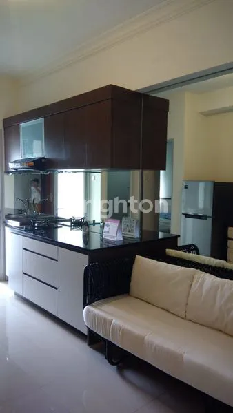 image TURUN HARGA APARTEMEN GUNAWANGSA MERR TOWER A 2BR FURNISH KONDISI BARU BUTUH CEPAT LAKU!! (2)