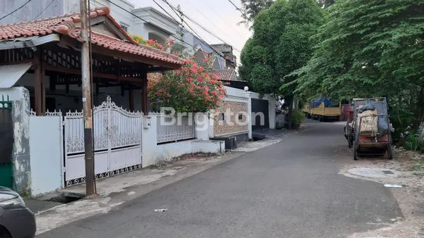 image RUMAH TEBET TIMUR JAKARTA SELATAN MINIMALIS SIAP HUNI (1)