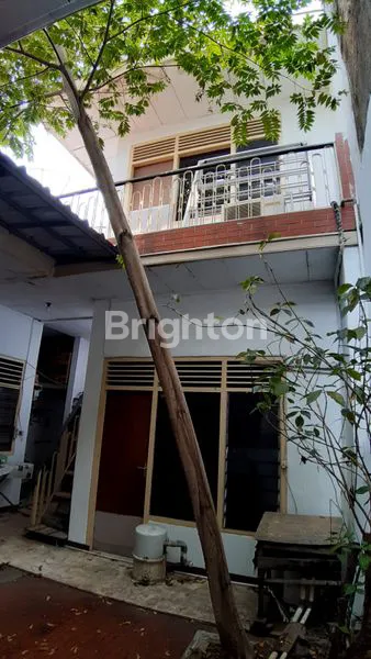 image RUMAH TEBET TIMUR JAKARTA SELATAN MINIMALIS SIAP HUNI (2)