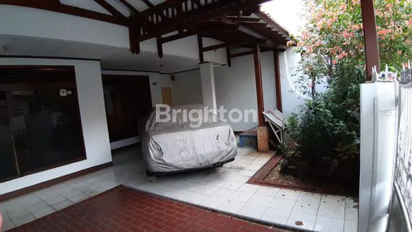 image RUMAH TEBET TIMUR JAKARTA SELATAN MINIMALIS SIAP HUNI (7)