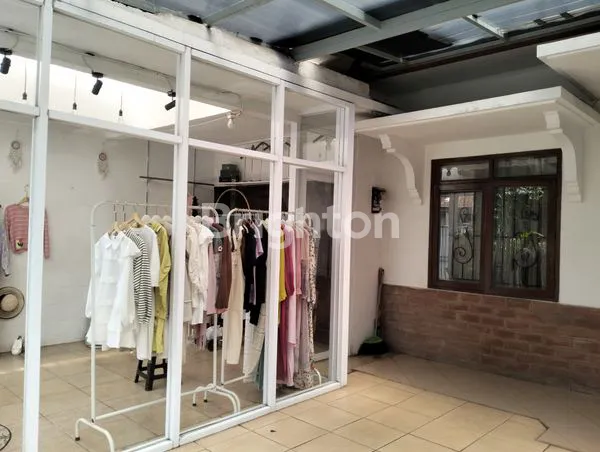 image RUMAH NYAMAN CANTIK BISA USAHA UNTUK BUTIK ATAU KLINIK. (6)