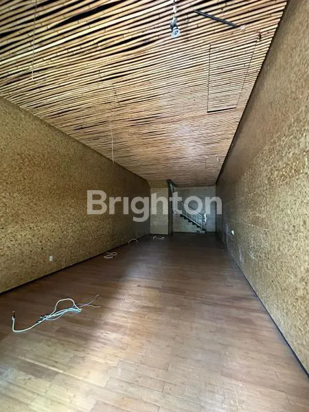 image RUKO 3 LANTAI LUAS STRATEGIS DIPONEGORO DENPASAR (7)