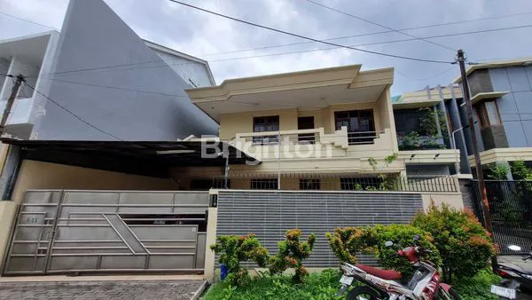 image RUMAH JELAMBAR 2 LANTAI STRATEGIS DEKAT TOL ANGKE (1)