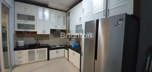 image RUMAH SIAP HUNI 3 LANTAI DI CLUSTER ROYAL CIBUBUR COUNTRY CIKEAS GUNUNG PUTRI BOGOR (5)