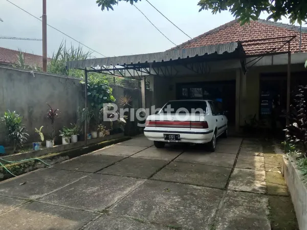 image RUMAH PINGGIR JALAN RAYA  (5)