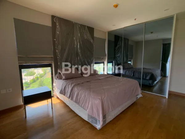 image LUXURIOUS CONDO GOLF VIEW (6)