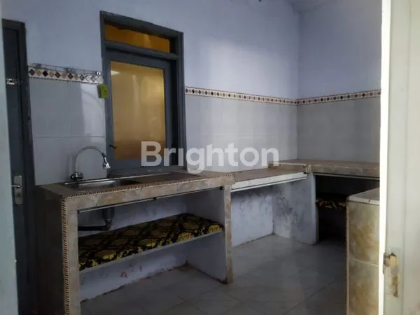 image RUMAH SIAP HUNI DEKAT ROXY JEMBER (2)