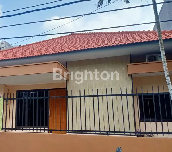 image RUMAH BARU 1 LANTAI MANYAR TIRTOMOYO (2)