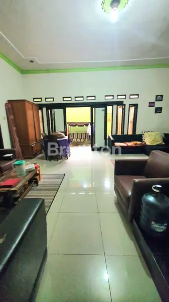 image RUMAH SEMIFURNISH SAYAP TAMAN KOPO INDAH 3  (6)