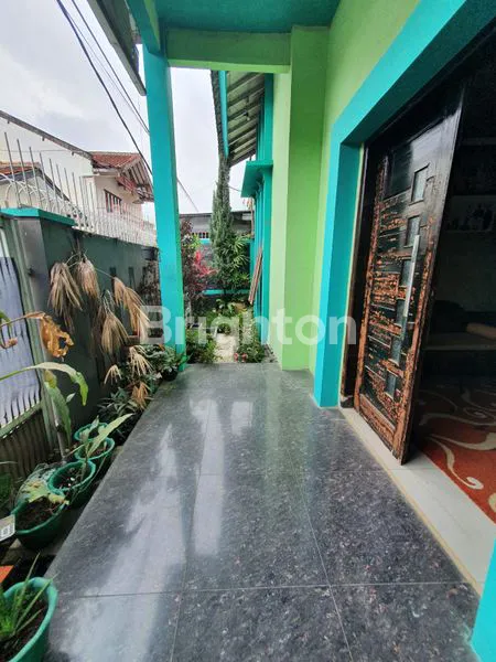 image RUMAH SEMIFURNISH SAYAP TAMAN KOPO INDAH 3  (5)