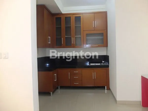 image RUMAH NEW BRAND DI KELAPA PUAN KELAPA GADING (3)