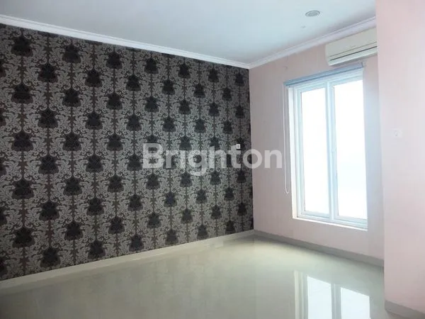 image RUMAH NEW BRAND DI KELAPA PUAN KELAPA GADING (1)