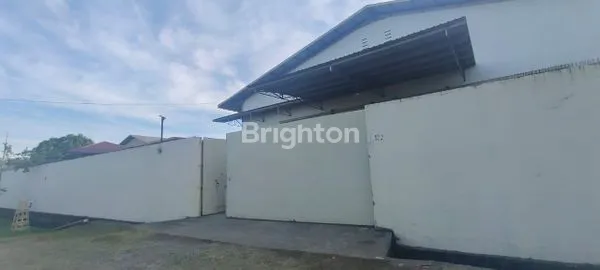 image RUMAH CANTIK + GUDANG LUAS SIAP PAKAI (2)