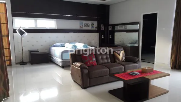 image RUMAH CANTIK + GUDANG LUAS SIAP PAKAI (5)