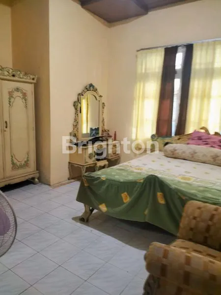 image RUMAH MEWAH 262M² DI TLOGOMAS, 4KT 5KM, DEKAT TLOGOMAS PARK (2)