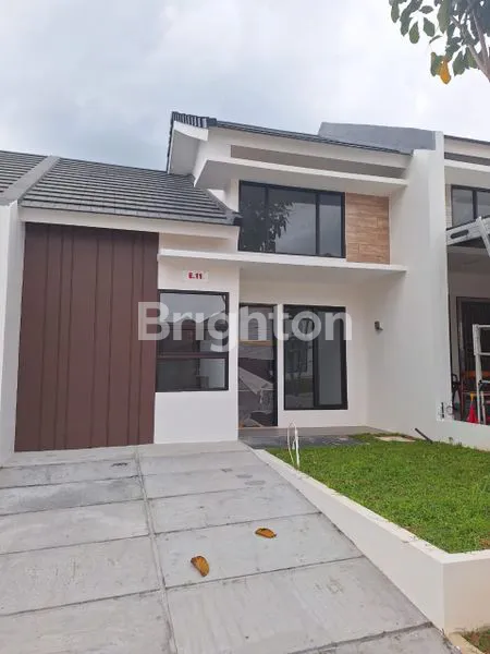 image RUMAH KLASIK CANTIK DI CITRA GRAND CITY PALEMBANG SUMATERA SELATAN (5)