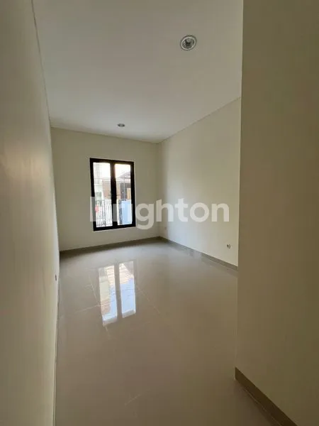 image RUMAH KELAPA GADING LEBAR 6X17 (3)