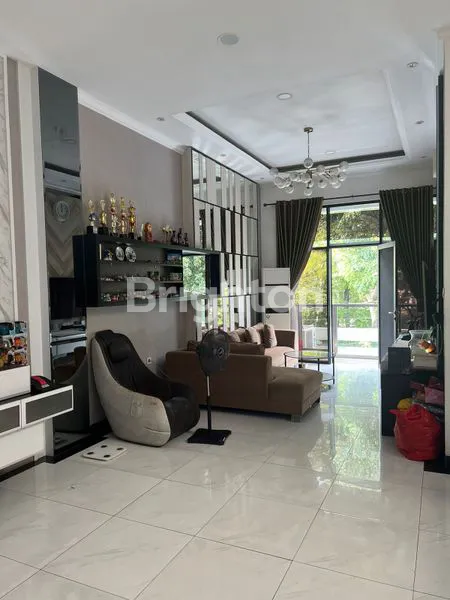 image RUMAH KELAPA GADING LEBAR (1)