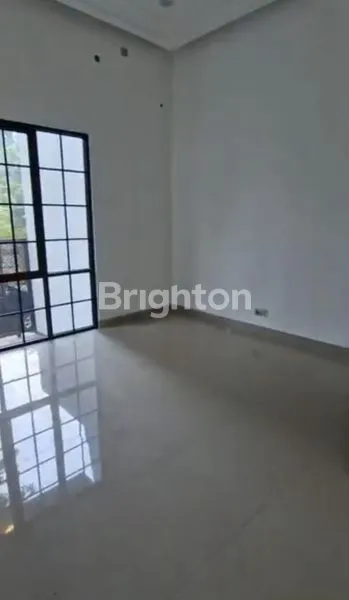 image RUMAH MEWAH SIAP HUNI TOMANG LOKASI SANGAT STRATEGIS (6)