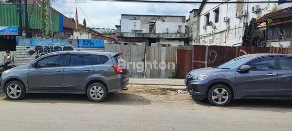 image LAHAN STRATEGIS DI TENGAH KOTA (3)