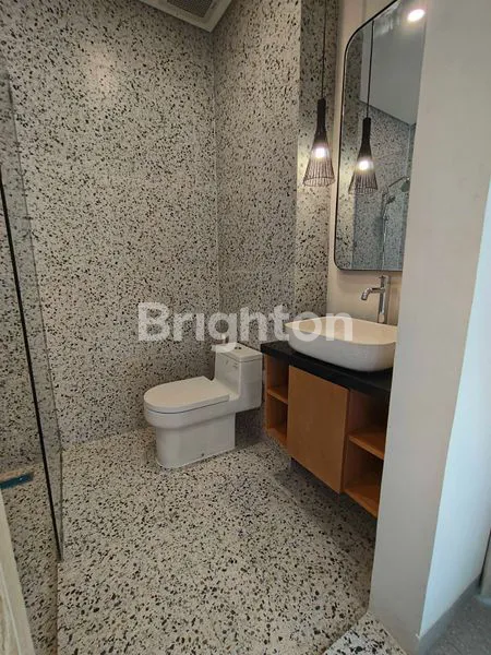 image VILLA RESIDENCES MEWAH LINGKUNGAN ELIT DAN NYAMAN (8)