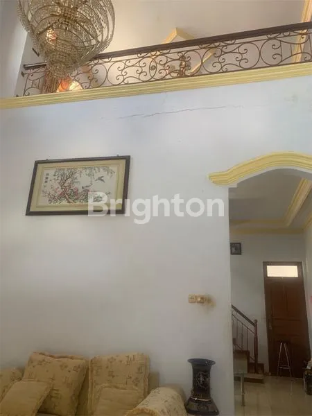 image RUMAH SUDUT 2 LANTAI DI TELKOMAS (2)