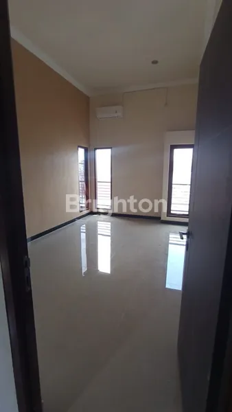 image RUMAH HOMEY NGINDEN INTAN DEKAT SEMOLOWARU KLAMPIS (5)