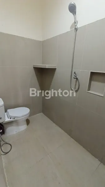 image RUMAH HOMEY NGINDEN INTAN DEKAT SEMOLOWARU KLAMPIS (6)