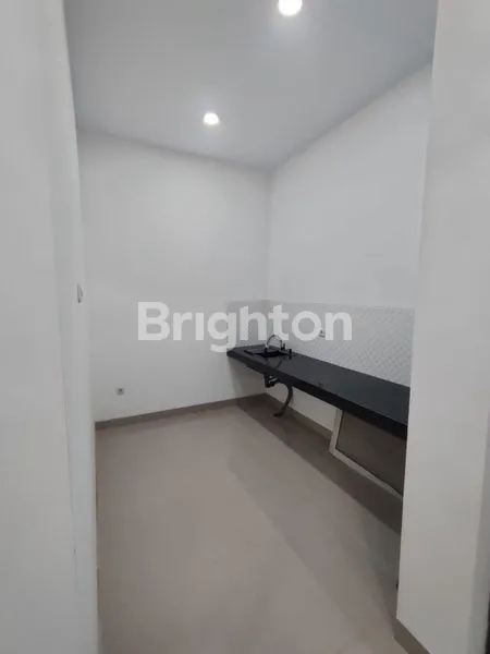 image TOWNHOUSE 3 LANTAI CLUSTER CASA DE SIRSAK JAGAKARSA  (7)