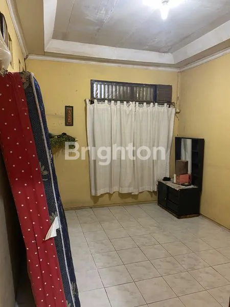 image RUMAH SEDERHANA PERLU RENOV JUAL CEPAT 100M DARI JALAN RAYA ROW 2 MOBIL KALIBATA JAKARTA SELATAN (5)