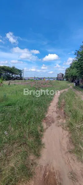 image LAHAN STRATEGIS DI PINGGIR SUNGAI (3)