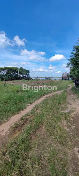 image LAHAN STRATEGIS DI PINGGIR SUNGAI (1)